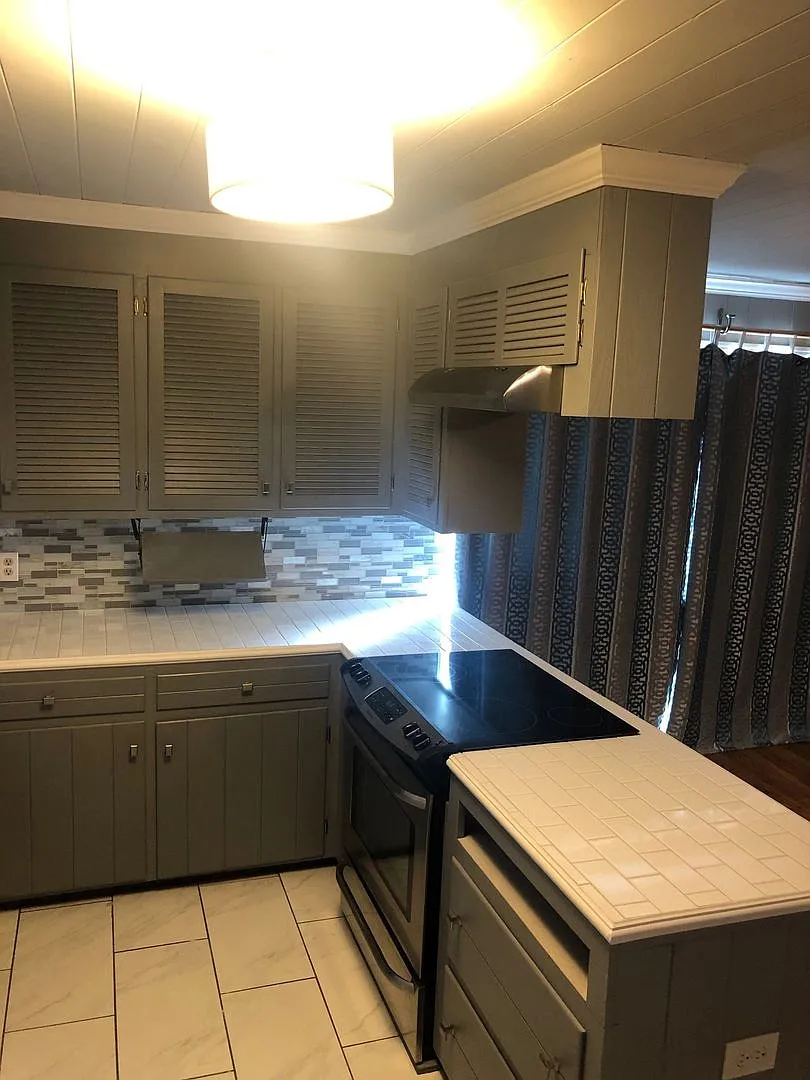 Nice 4 Bed 2.5 Bath House! Available August 2026! — Photo 4