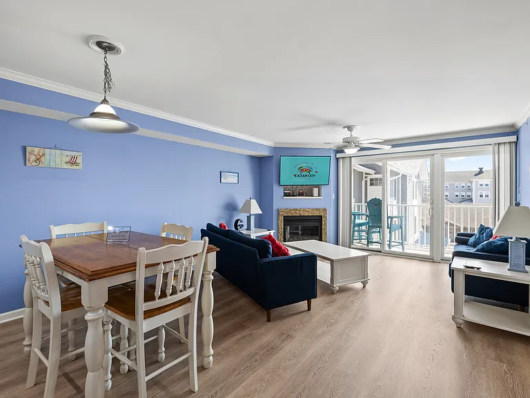 107 Somerset St #203 — Photo 6