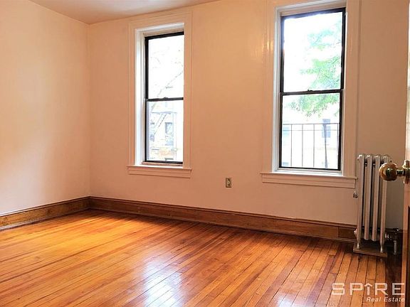 5th image of 4141 49th St APT 2F