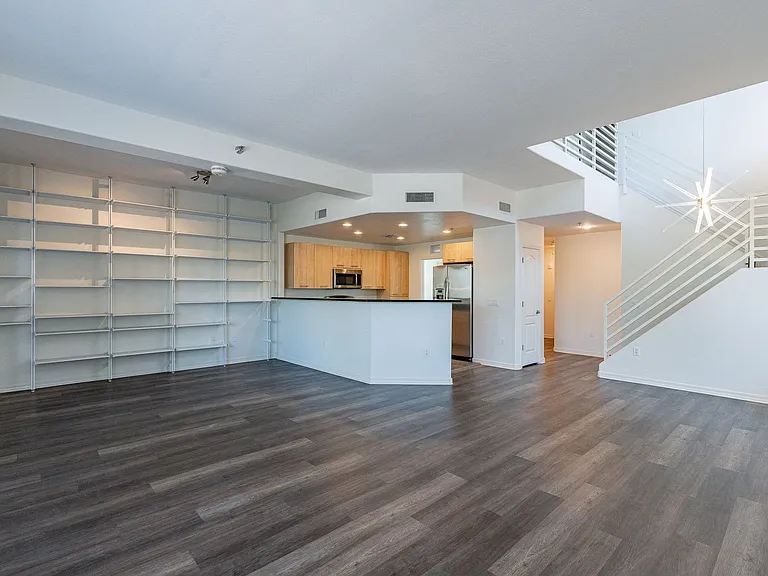 16 W Encanto Blvd #130 — Photo 7