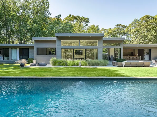 311 Georgica Rd, East Hampton, NY 11937