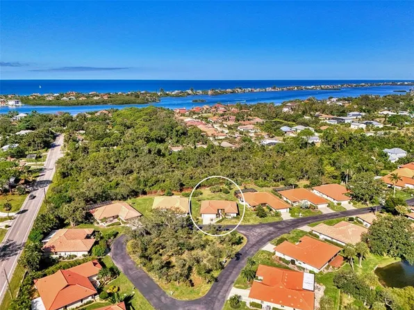 218 Laurel Hollow Dr #10, Nokomis, FL 34275