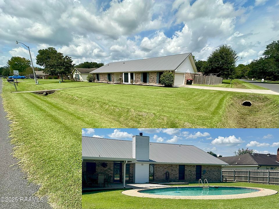 1st image of 100 Irish Bend Dr