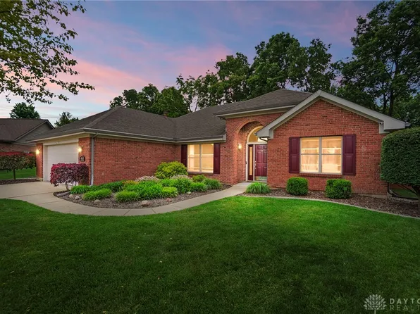 9638 Colchester Ct, Centerville, OH 45458