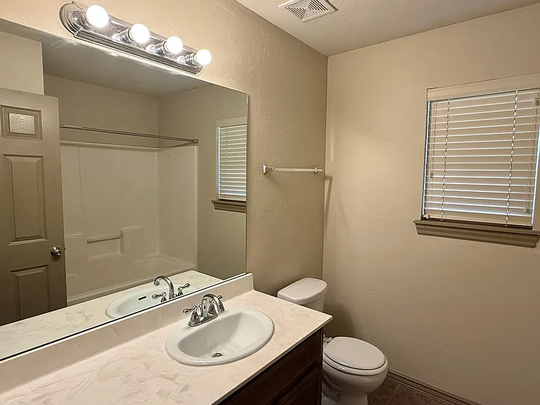 2145 Scissortail Landing Dr — Photo 14