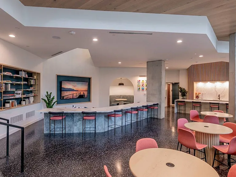2111 Rio Grande St — Photo 11