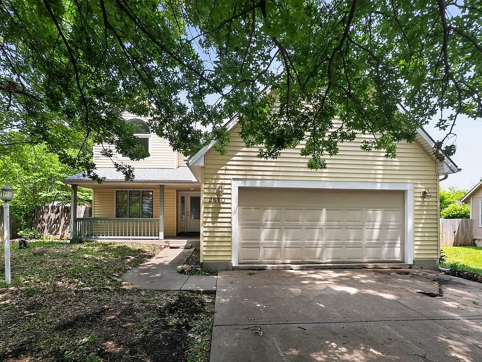 2810 Gill Ave