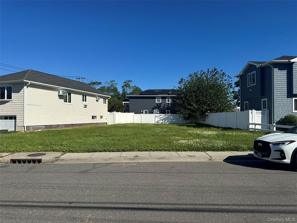 1st image of 149 Carlton Court