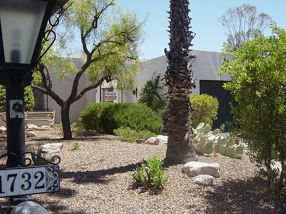 2nd image of 4724 E Brisa Del Sur