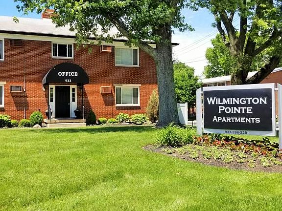 4th image of 933 Wilmington Ave #208