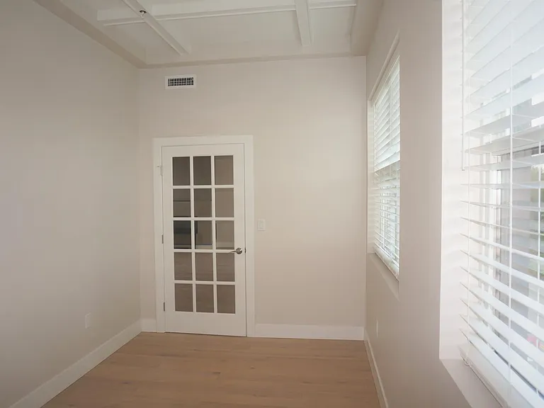 99 Moody St #Penthouse 9 — Photo 15