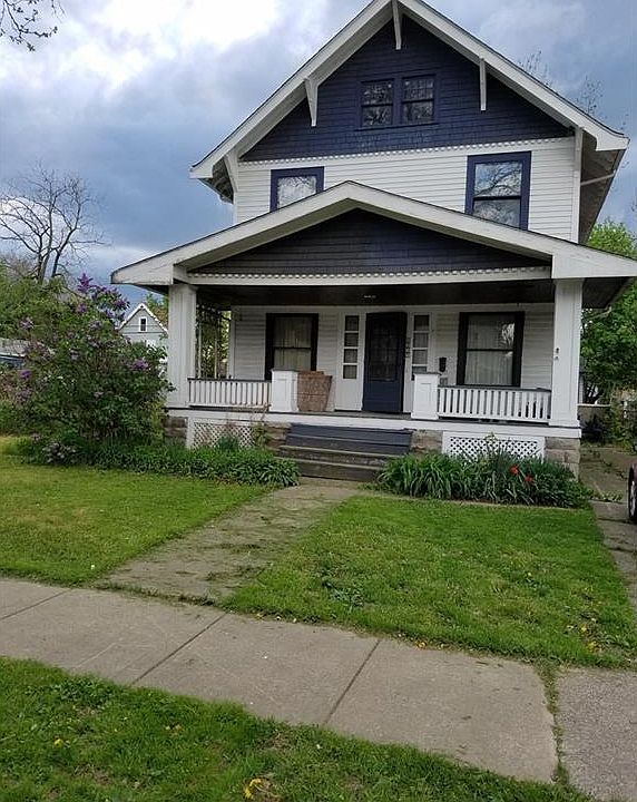 1st image of 2066 W 89th St