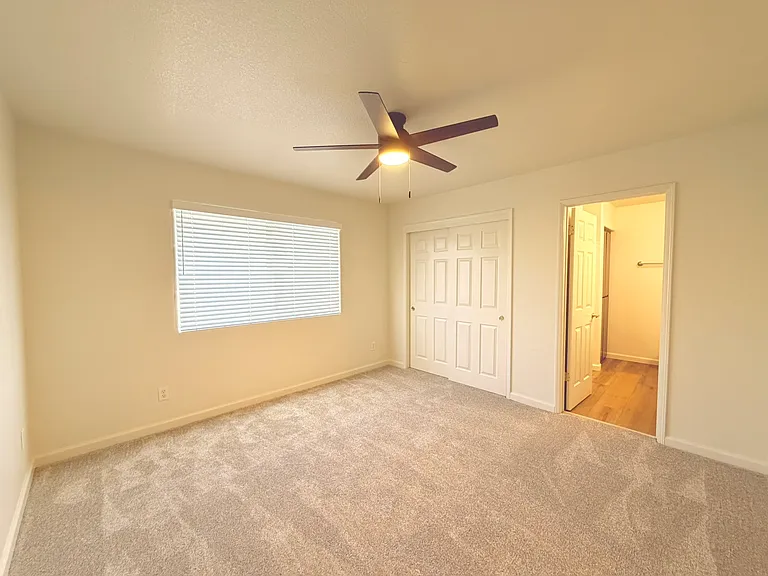 1271 W Spruce Ave — Photo 8