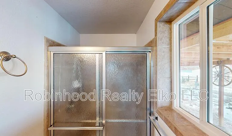 778 Lamont Dr — Photo 24