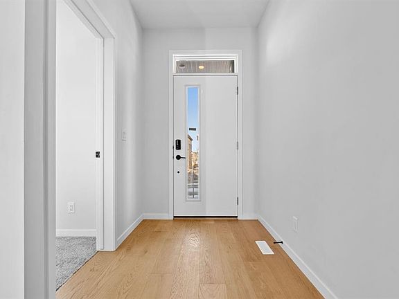 3rd image of 153 E Edith Way NW