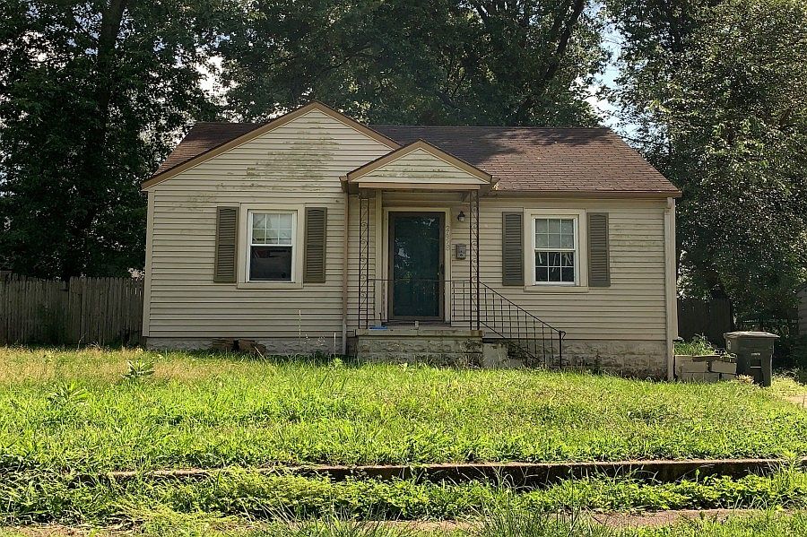 1st image of 2658 W Victory Ct