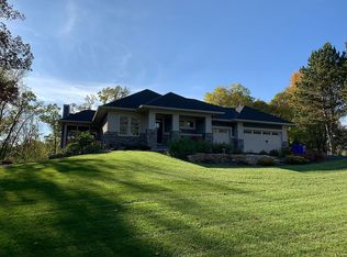 1606 40th St, Somerset, WI 54025