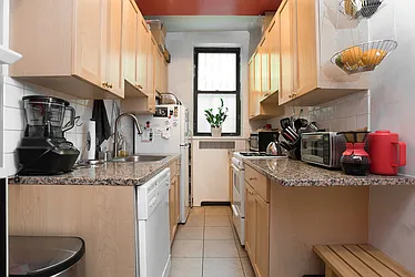 Rented by Emor Management Inc.