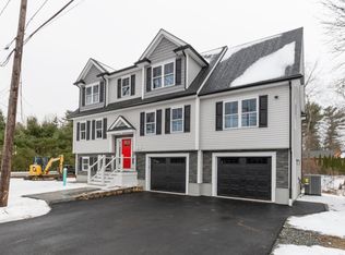 35 County Rd, Burlington, MA 01803