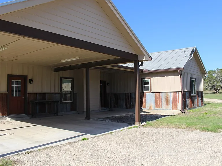 701 Bushwhack Rd — Photo 25
