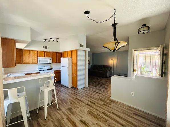 520 Arrowhead Trl, Henderson, NV