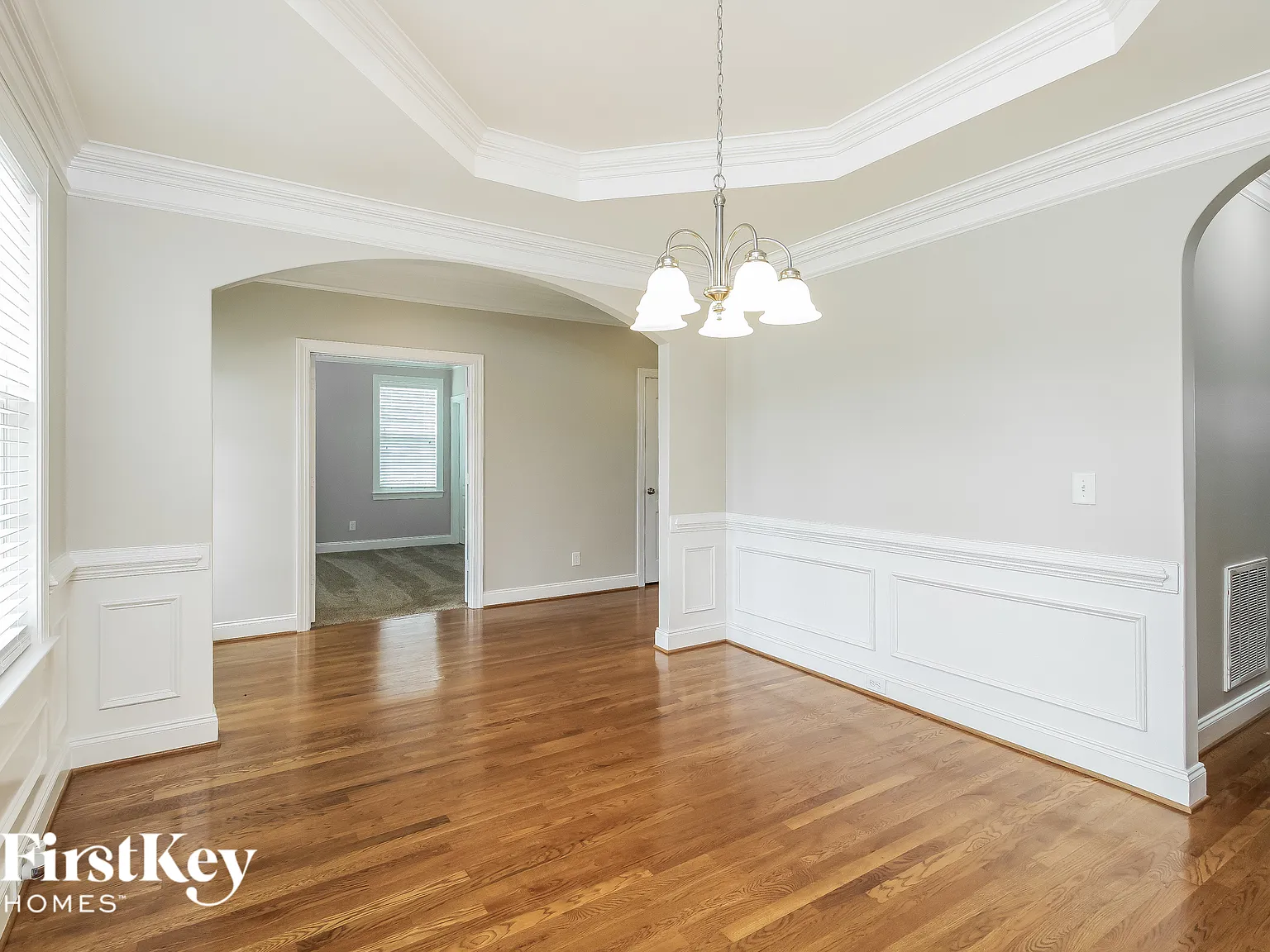 4 bed, 3.0 bath, 3015 sqft, $2,775 — Photo 3