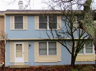 39 Quaker Ridge Dr, Akron, OH 44313