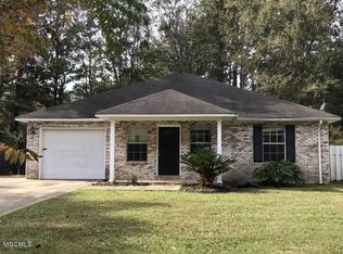 5575 Dead River Dr, Gautier, MS 39553