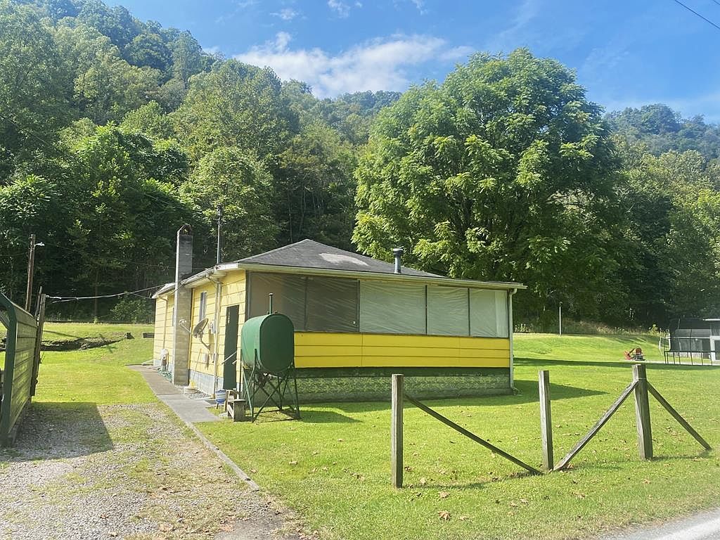 7086 Coal City Rd, Rhodell, WV 25915 MLS 85841 Zillow