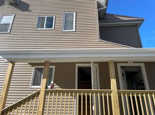 315 Washington St, Fall River, MA 02721