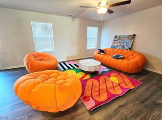 4917 Abbington Oaks Way SE, Southport, NC 28461