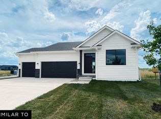 1380 Cedar St, Waukee, IA 50263