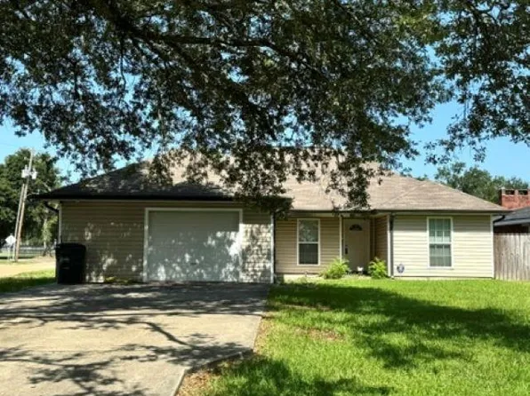 2116 5th Ave, Lake Charles, LA 70601