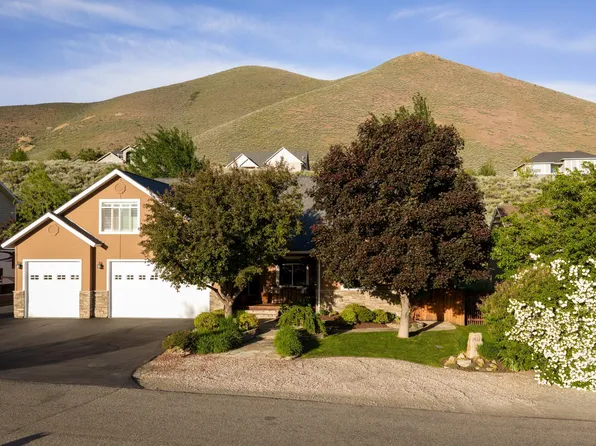 1950 Winterhaven Dr, Hailey, ID 83333