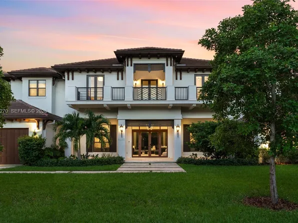 9445 SW 72nd Ct, Pinecrest, FL 33156