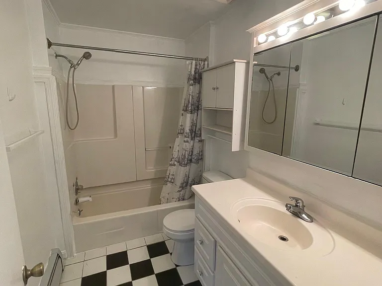 3244 Fait Ave #1 — Photo 10