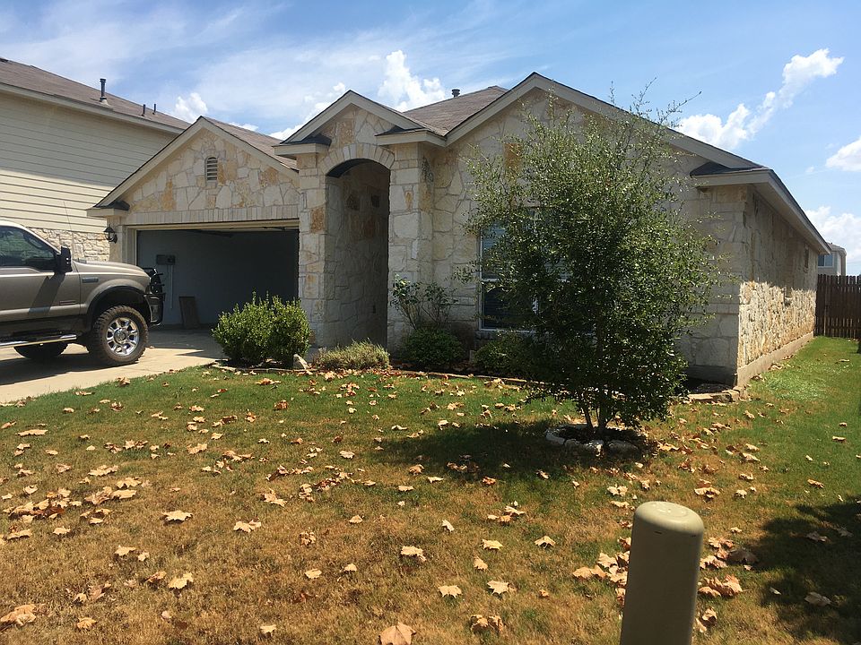1st image of 212 N Hunting Lodge Ln