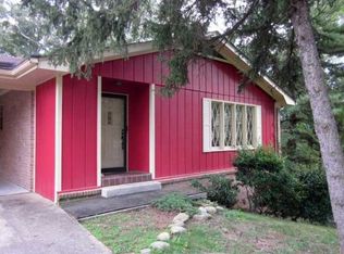 1400 Dalecrest Dr, Chattanooga, TN 37411