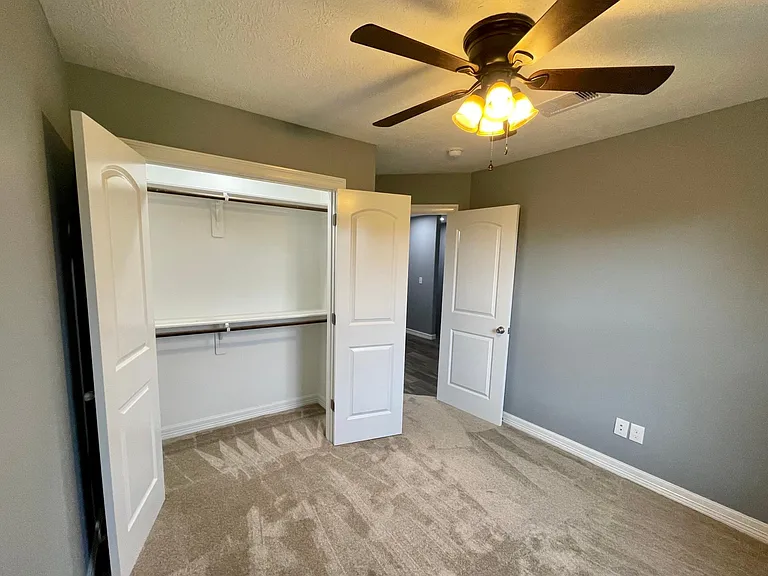 7918 N Kilarney Dr #1-4 — Photo 22