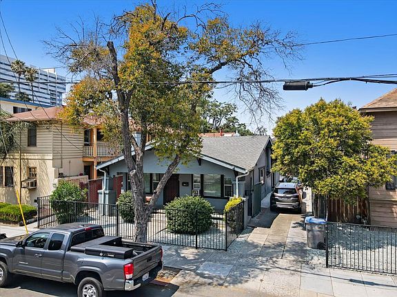 3rd image of 339 E San Fernando St