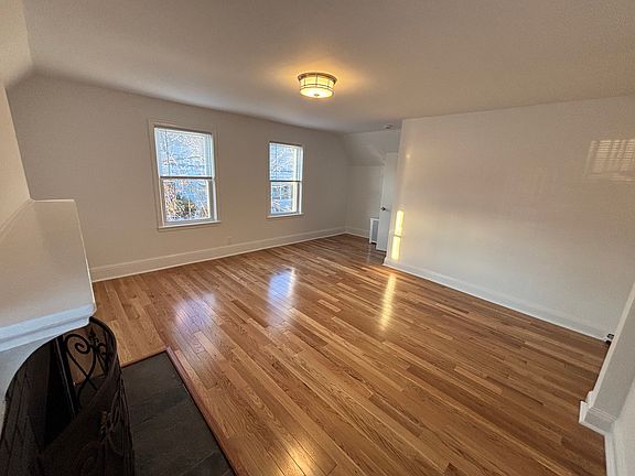 2nd image of 88 Lake Ave #2