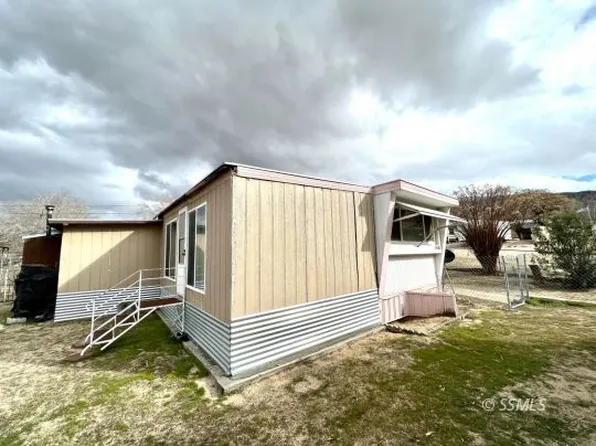 5400 Isabel Dr, Weldon, CA 93283
