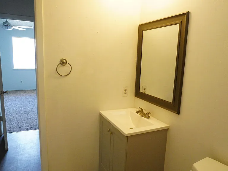 6625 Escondido Dr — Photo 8