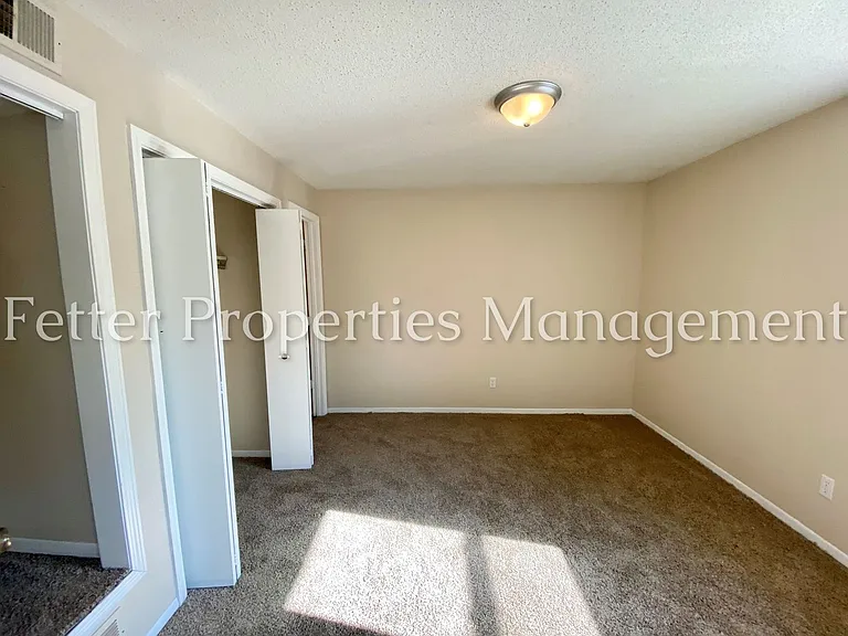 2716 N Kentucky Ave — Photo 7