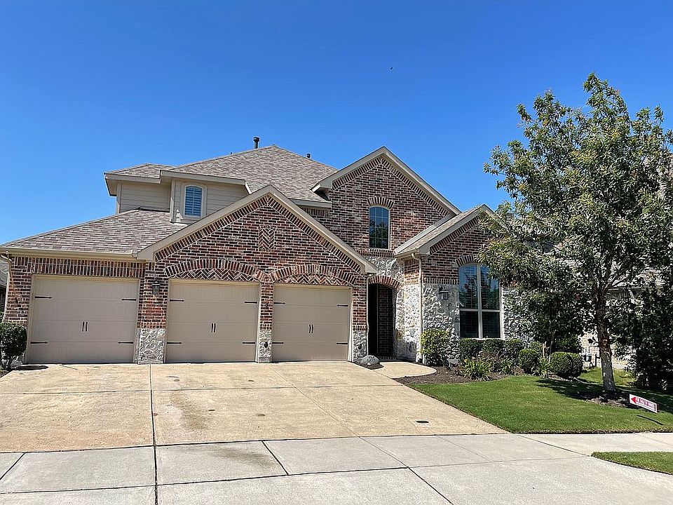 1st image of 2313 Jackson Dr