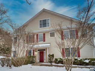 58 Pheasant Run #12, Old Tappan, NJ 07675