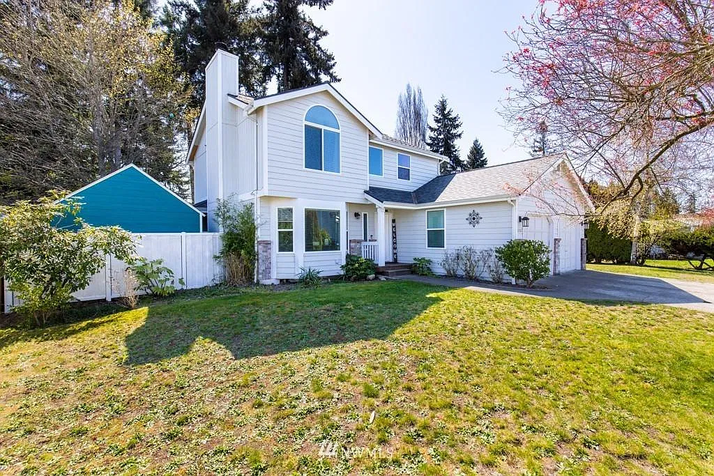 4 bed, 1840 sqft, $3,000 — Photo 1