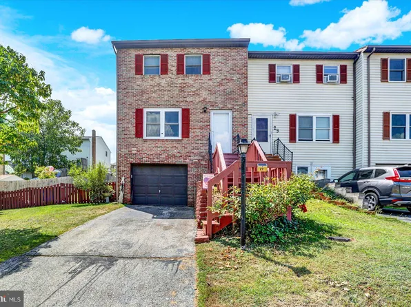 21 N Conley Ln, Etters, PA 17319