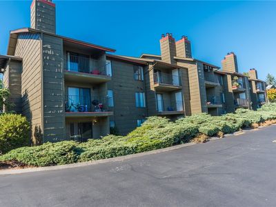 270 SE Barrington Dr APT 203, Oak Harbor, WA, 98277