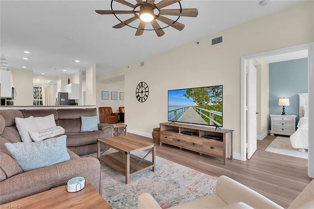 Building Photo - 7880 Mahogany Run Ln #1614